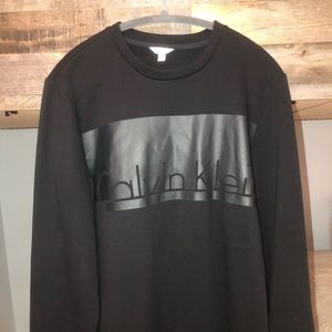Calvin Klein Crewneck. ONLY WORN ONCE.